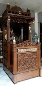 Desain Mimbar Ukir-ukiran Masjid Di Brebes