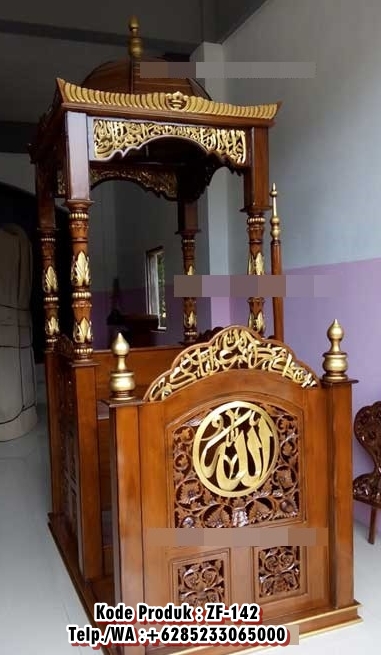 Mimbar Masjid Dari Kayu Ukiran Mewah