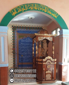 Desain Mimbar Ukir-ukiran Masjid Di Depok