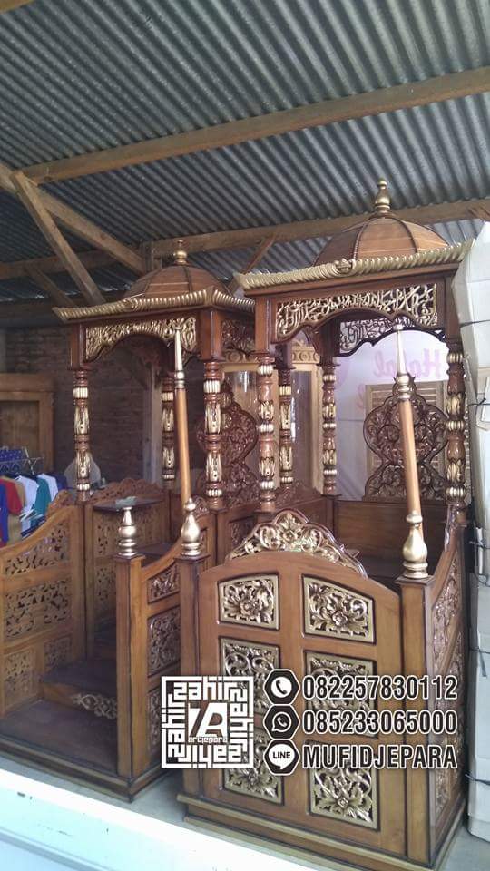 Mimbar Ukir-ukiran Masjid Di Tegal
