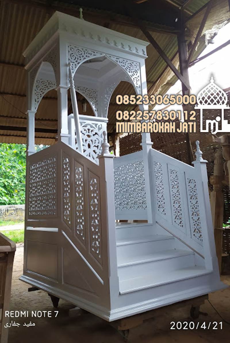 Mimbar Masjid Tangerang Kayu Jepara